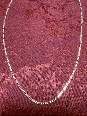NWT 22” Solid Sterling Silver Figaro Link Necklace